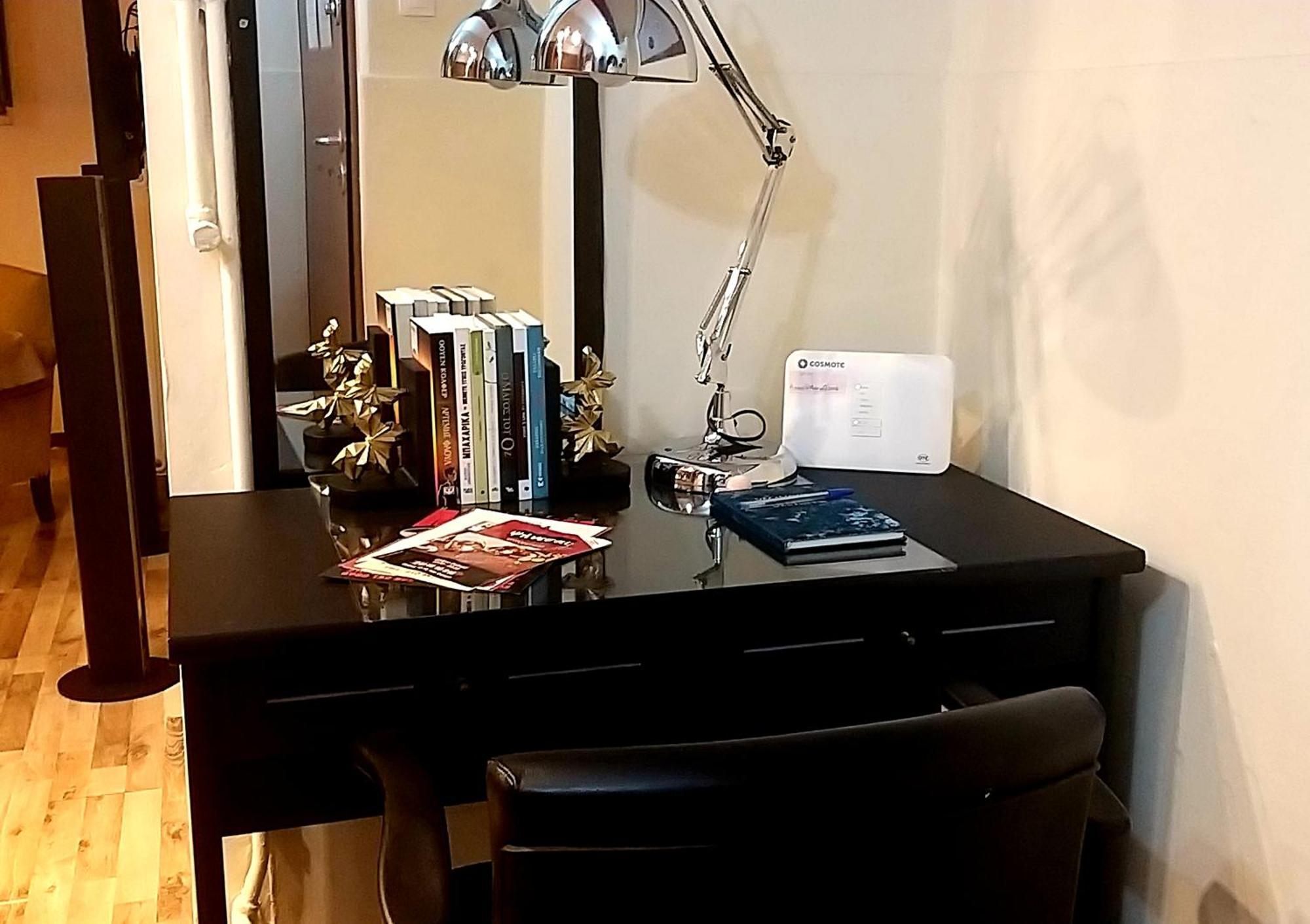 Anna Maria Greek Filoxenia Apartment ピレウス エクステリア 写真